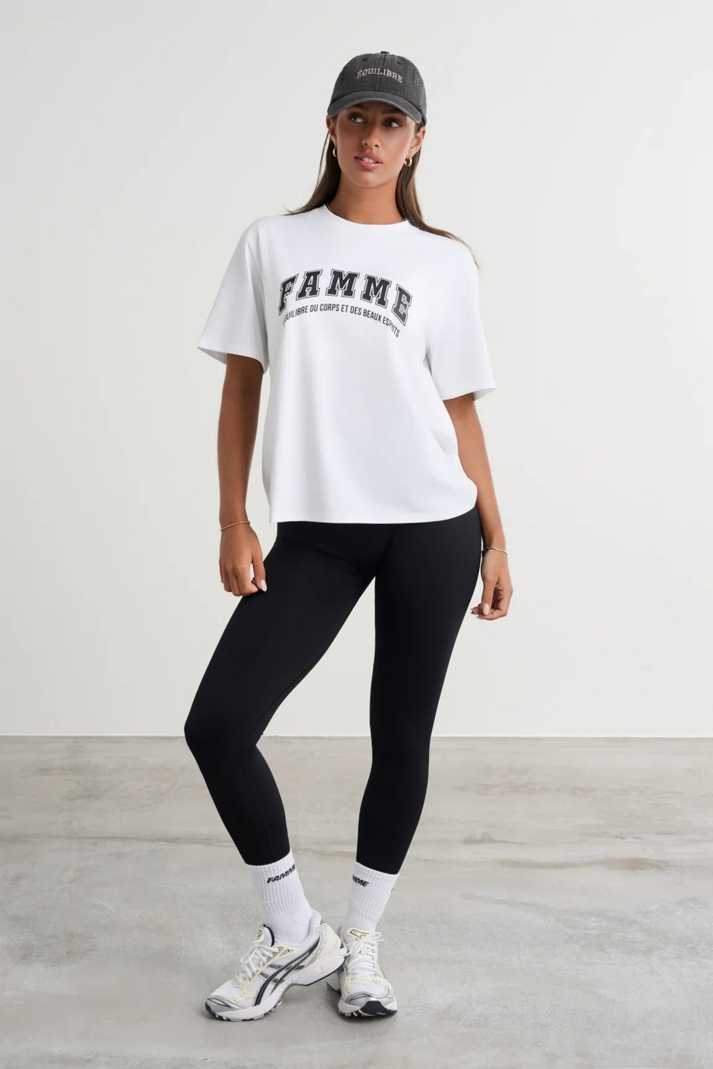 Équilibre Oversized T-Shirt - for kvinde - FAMME - T-Shirt