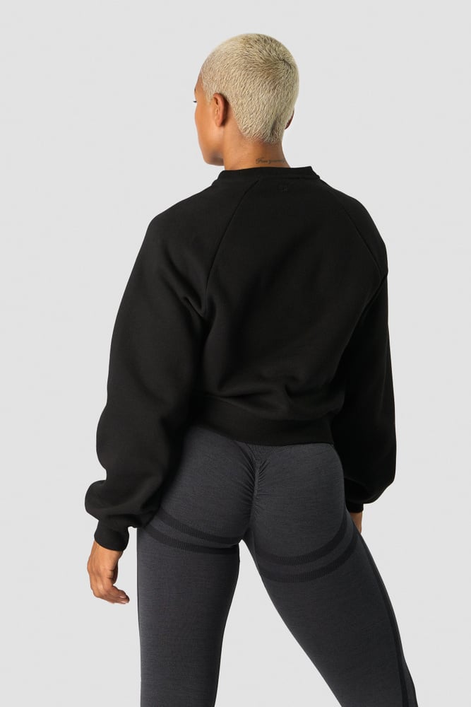 everyday cropped crewneck black