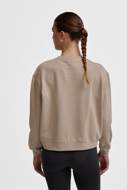 HUMMEL - Hmlmt Dhyani Sweatshirt - Simply Taupe