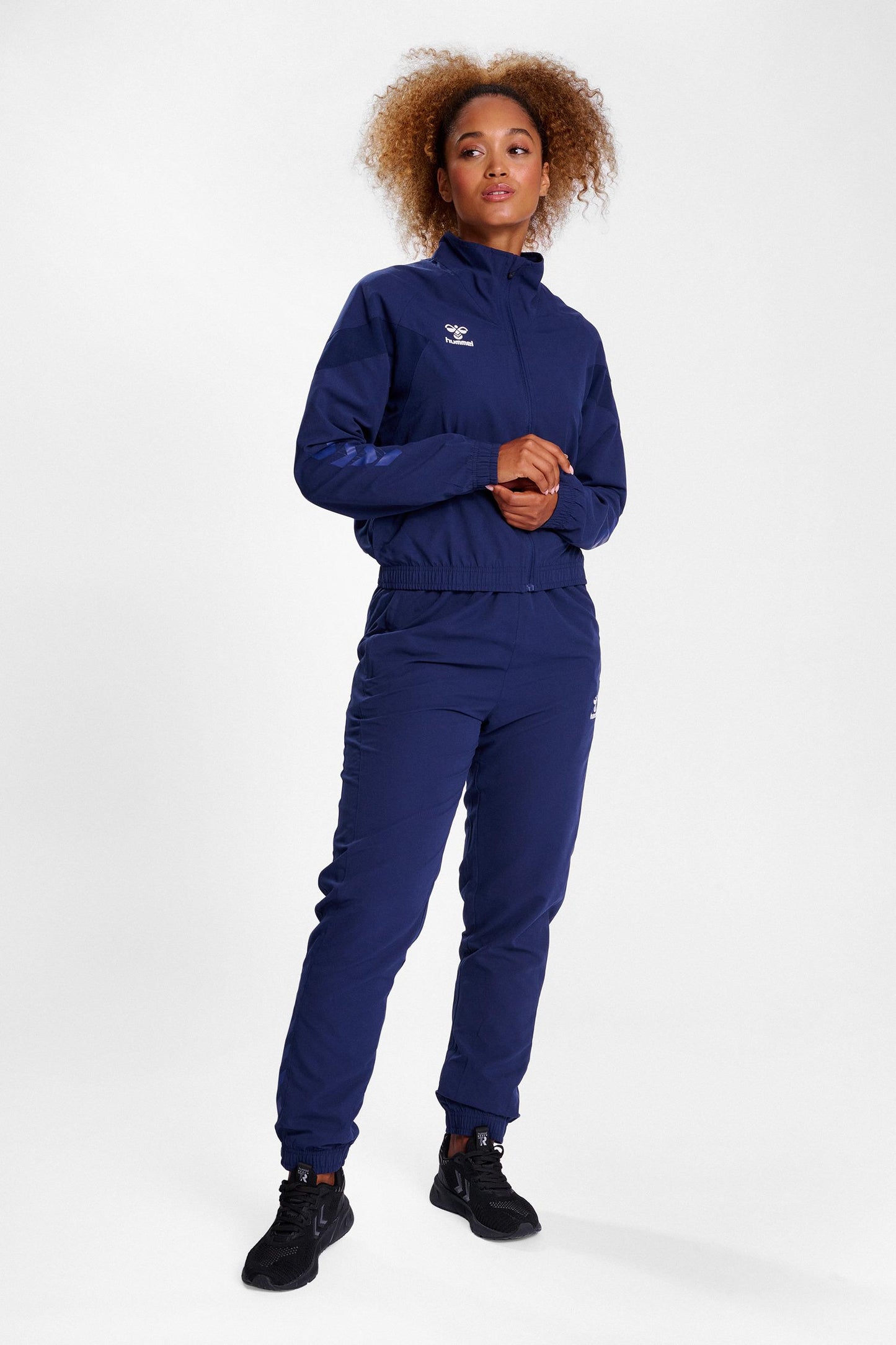 HUMMEL - Hmltravel Woven Jacket Woman - Marine