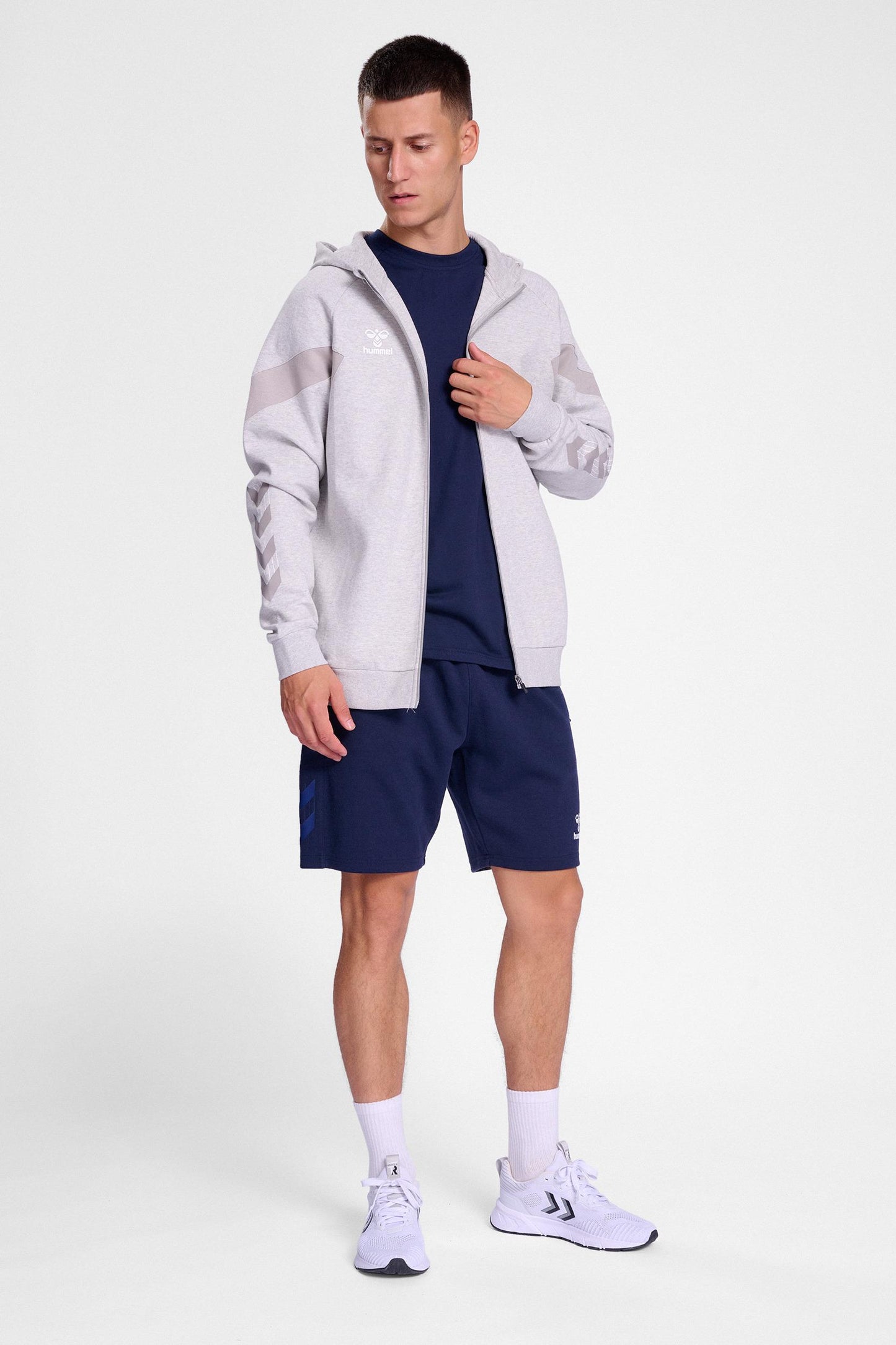 HUMMEL - Hmltravel Zip Hoodie - Light Grey Melange