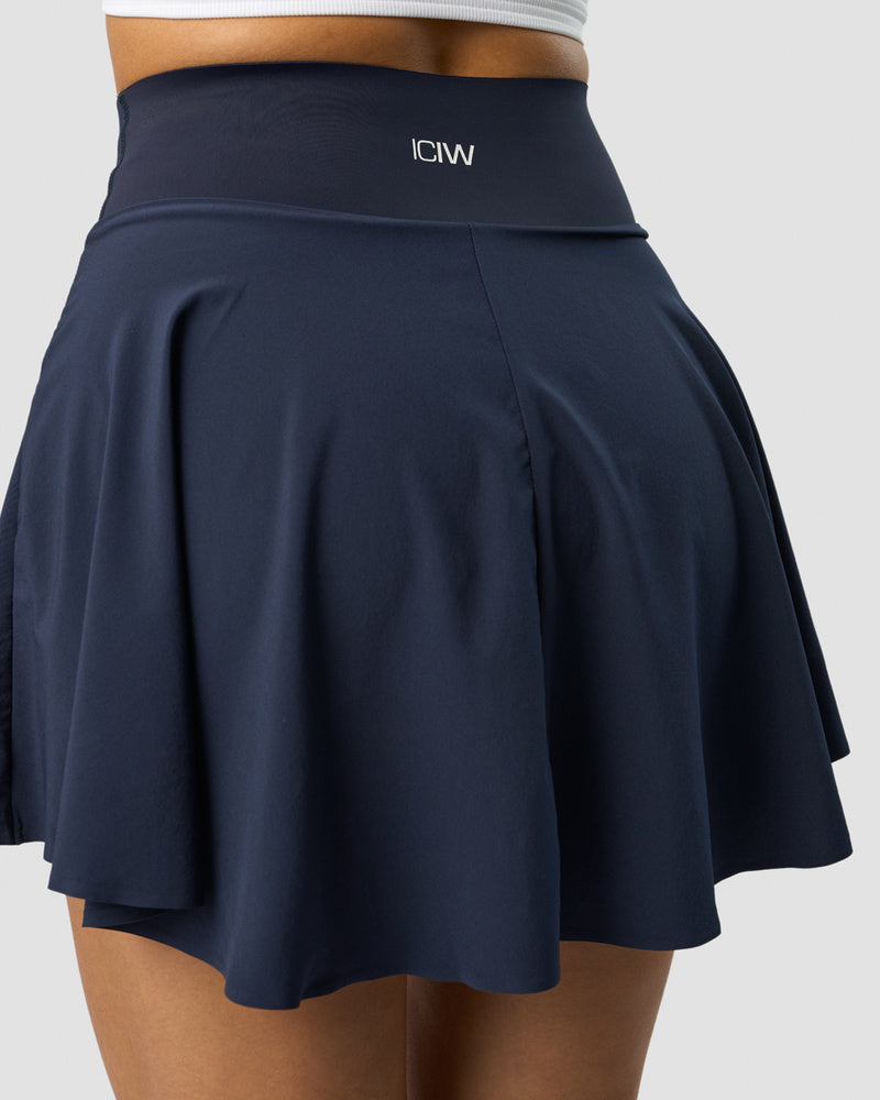 smash 2-in-1 skirt navy