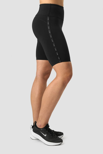 ultimate training logo biker shorts black